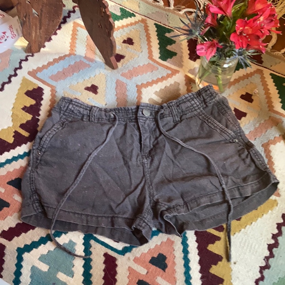 Linen shorts